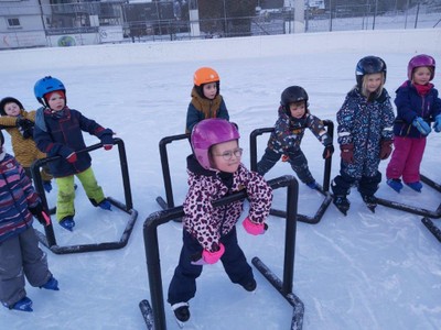 Kindergarten Klaus unterwegs auf dem Eis!